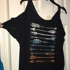 shoulder cut out shirt